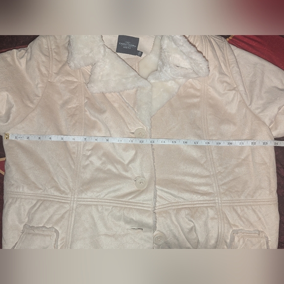 Faded Glory Faux Coat 2x (18-20) - Picture 8 of 12